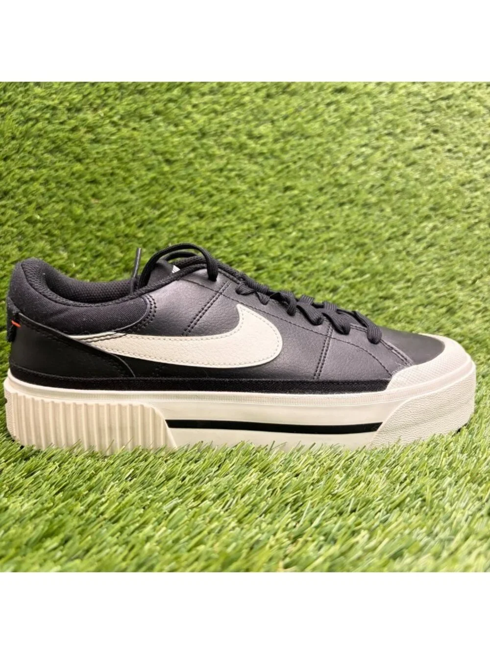 Nike Court Legacy Lift Womens Size 9 Black White Athletic Leather Shoes Sneakers